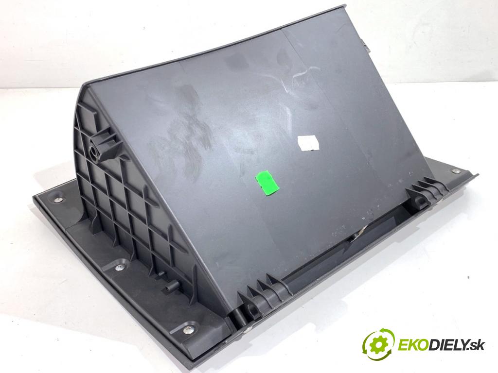 FIAT SEDICI SUV 2012 88 kW 1.6 16V 1586 přihrádka kastlík spolujezdce 73412-79J1 (Přihrádka (kastlík))