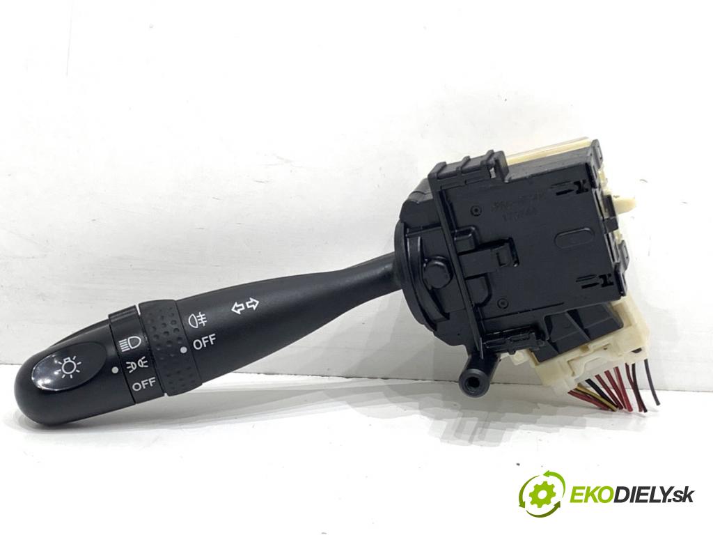 FIAT SEDICI SUV 2012 88 kW 1.6 16V 1586 přepínač směrovek 173744 (Páčky pod volantem)