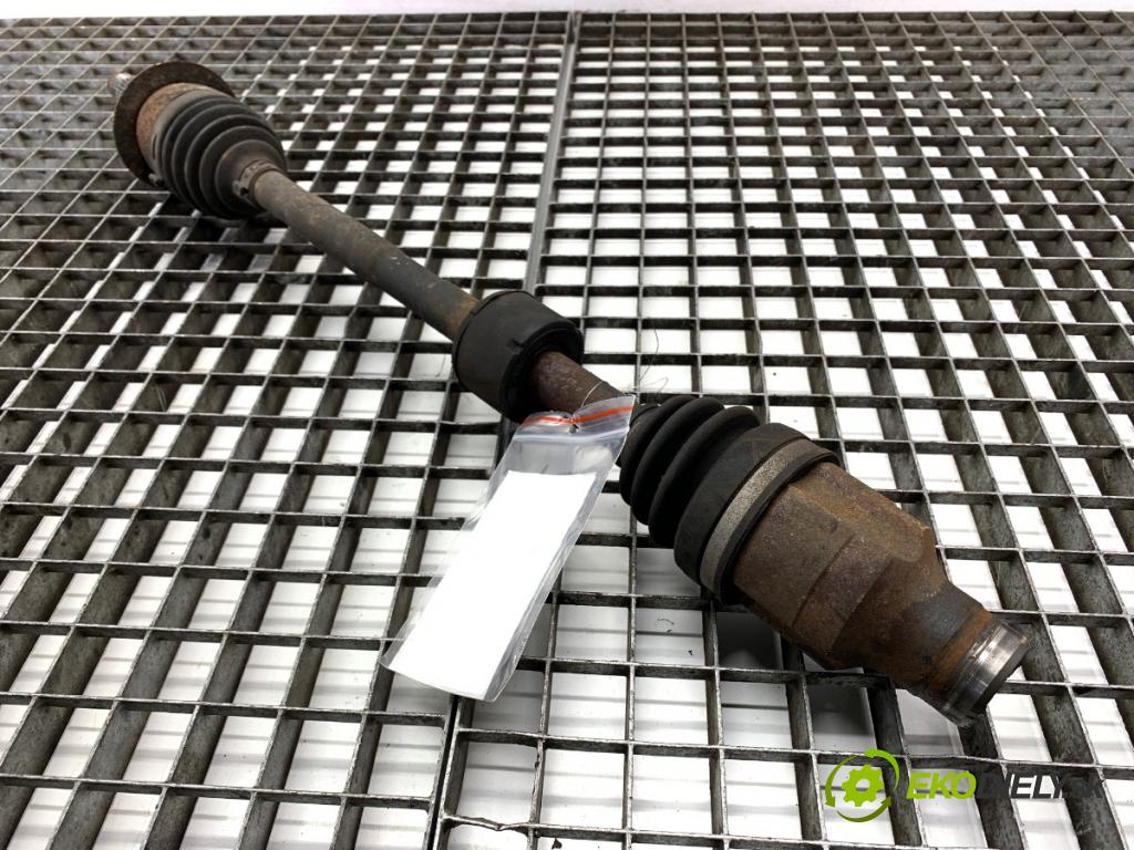 FIAT SEDICI SUV 2012 88 kW 1.6 16V 1586 poloos pravý přední část