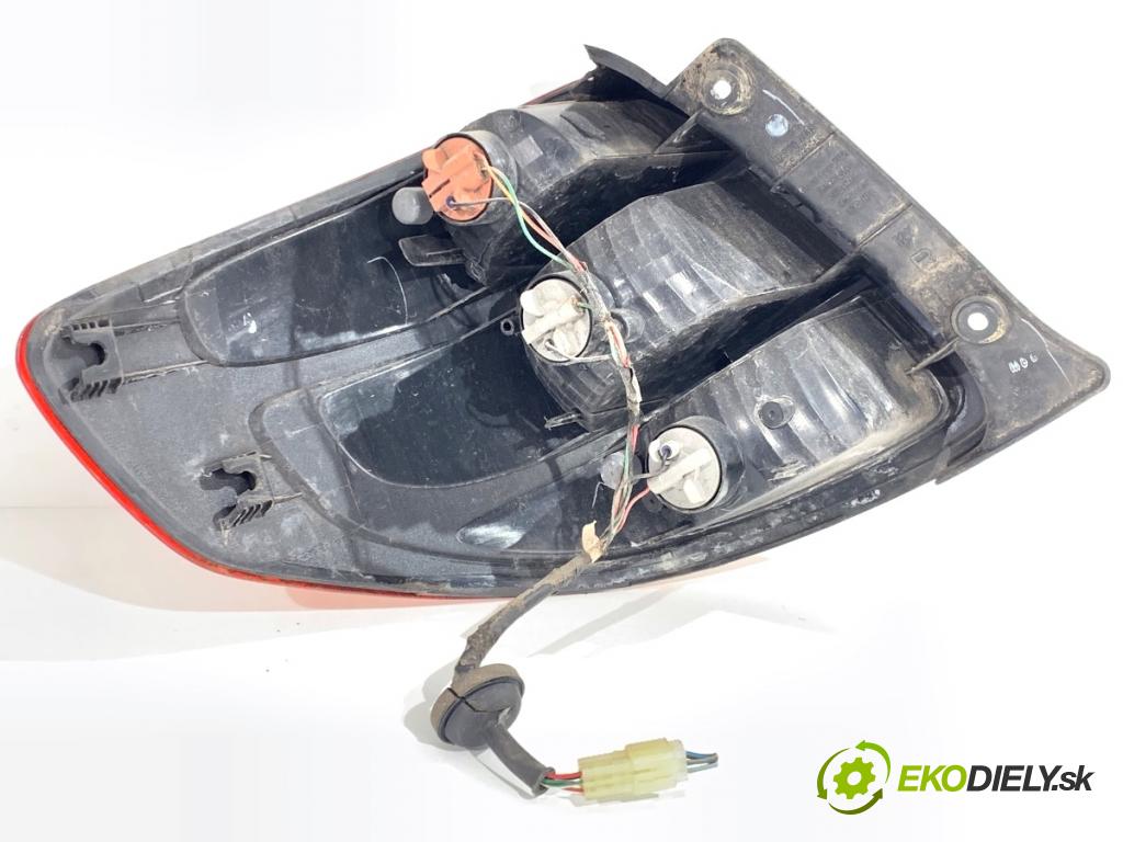 FIAT SEDICI SUV 2012 88 kW 1.6 16V 1586 Svetlo pravy zad