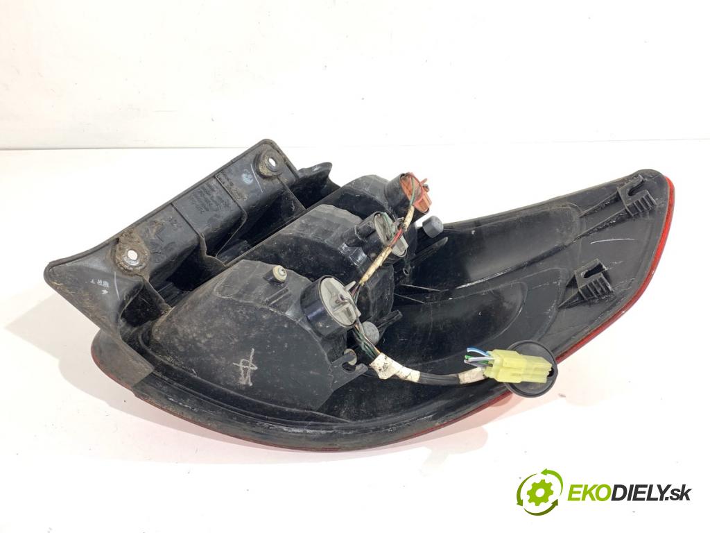 FIAT SEDICI SUV 2012 88 kW 1.6 16V 1586 světlo levý zadní část