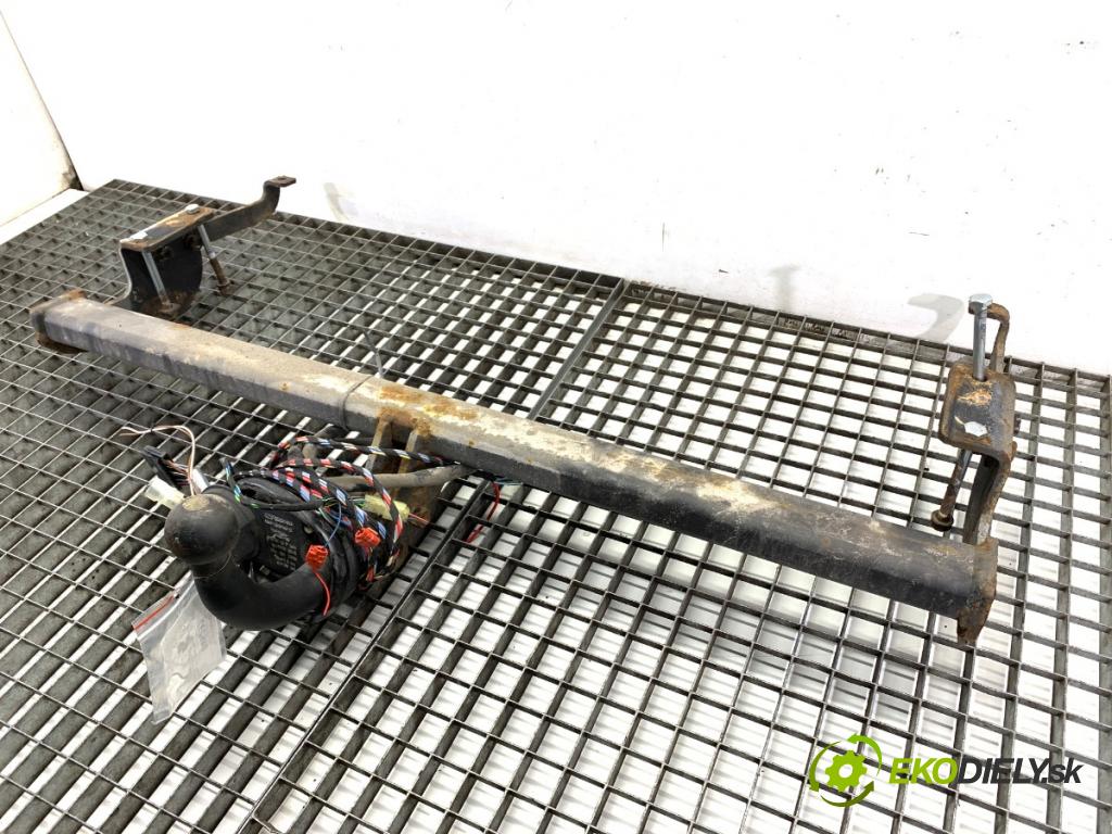 FIAT SEDICI SUV 2012 88 kW 1.6 16V 1586 Hák ťažné zariadenie  (Ťažné zariadenie)