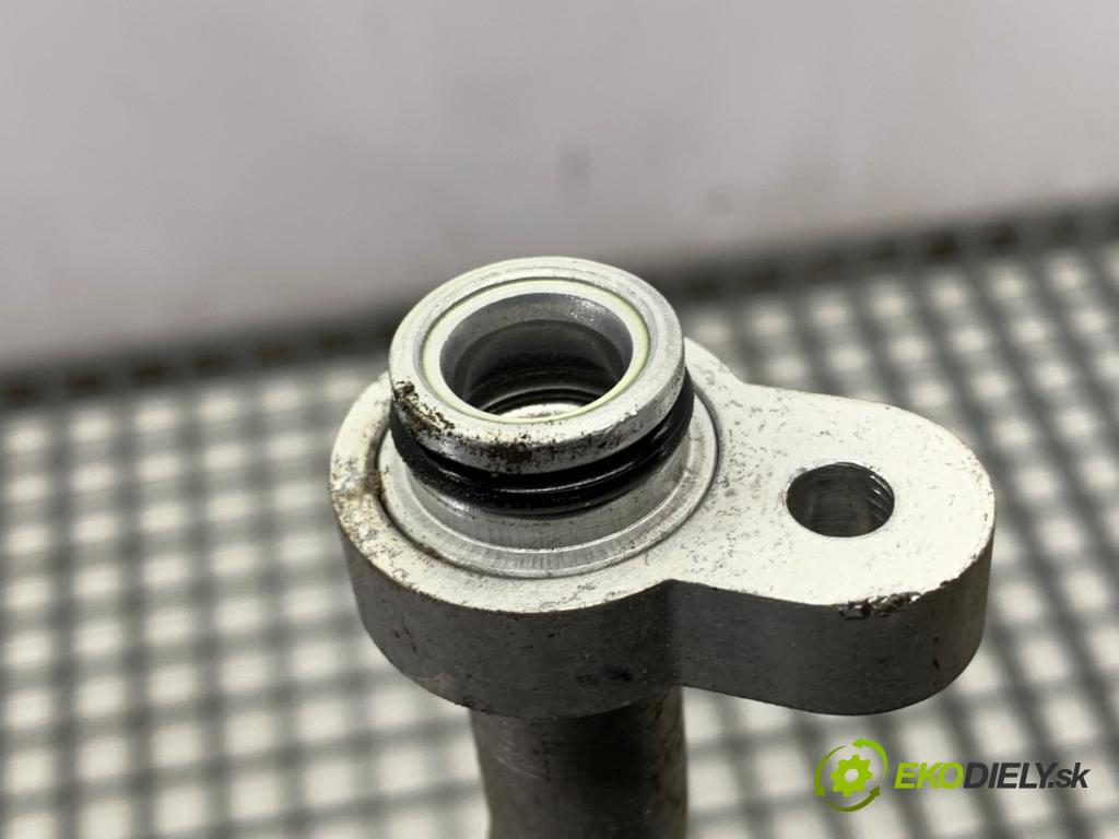 FIAT SEDICI SUV 2012 88 kW 1.6 16V 1586 rúrka klimatizace 95710-79J00 (Trubka klimatizace)