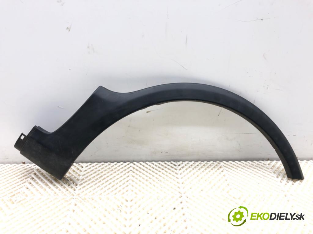 FIAT SEDICI SUV 2012 88 kW 1.6 16V 1586 Lišta blatníka predný pravá 77211-79JA