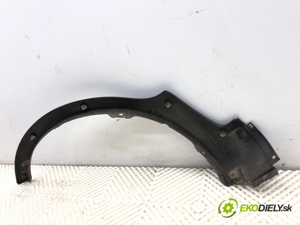 FIAT SEDICI SUV 2012 88 kW 1.6 16V 1586 lišta blatníka přední část pravá 77211-79JA