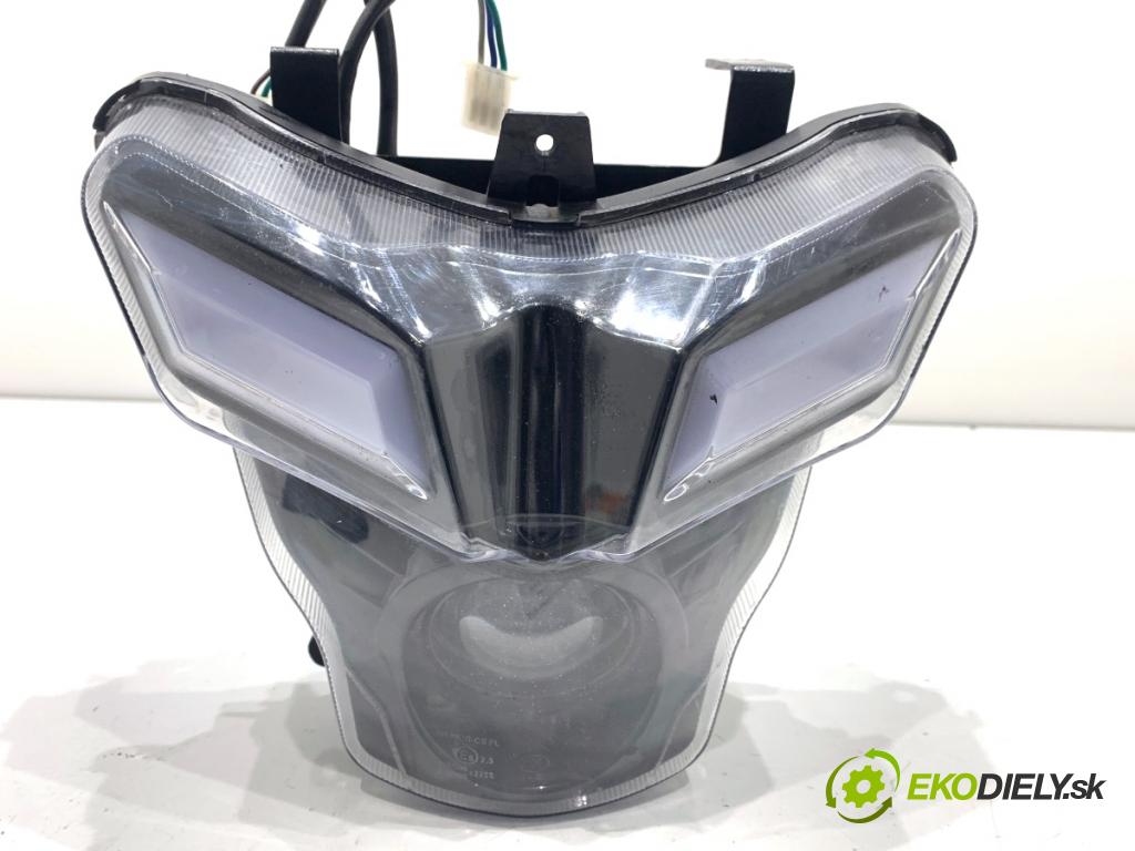 Junak 906  2023 2 kW 906 49 světlomet světlo 