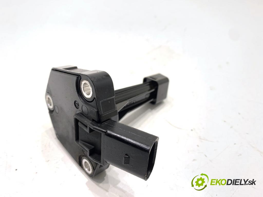 PORSCHE PANAMERA liftback 2010 294 kW 4.8 4S 4806 snímač hladiny oleje 420560-06 (Snímač)