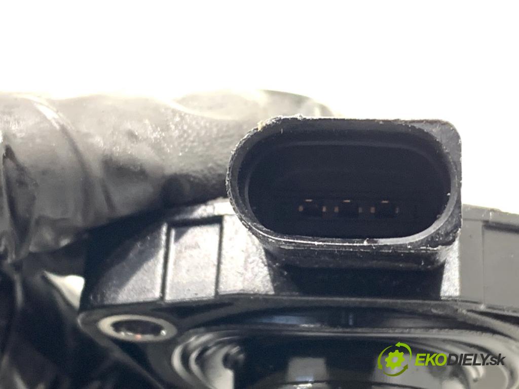 PORSCHE PANAMERA liftback 2010 294 kW 4.8 4S 4806 snímač hladiny oleje 420560-06 (Snímač)