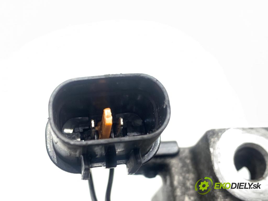 KIA OPTIMA sedan 2012 100 kW 1.7 CRDi 1685 Kompresor klimatizácie F500-TFAAA05 (Kompresor klimatizácie)