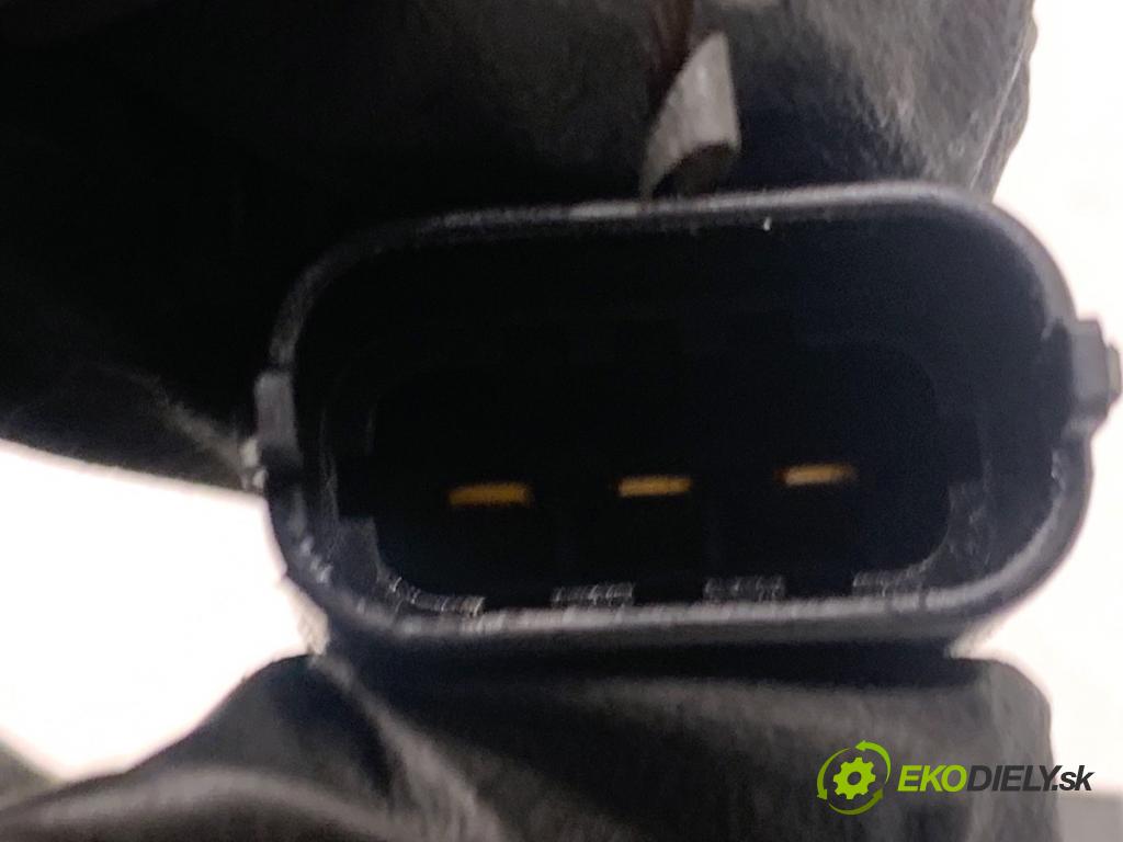 KIA OPTIMA sedan 2012 100 kW 1.7 CRDi 1685 Snímač pozície vačkového hriadeľa 39300-2A000 (Snímač polohy kľukového hriadeľa)