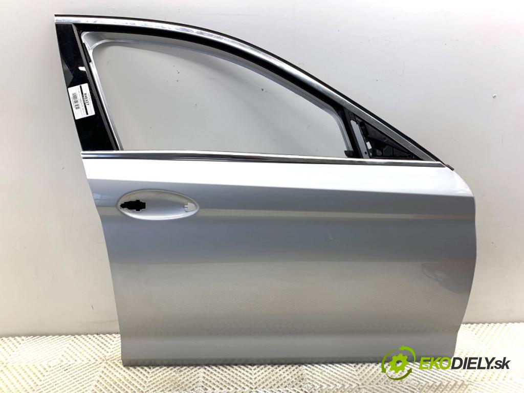 BMW G31 Kombi 2020 140 kW 520 d 1995 dveře přední část pravé A83 (Klika dveří ostatní)