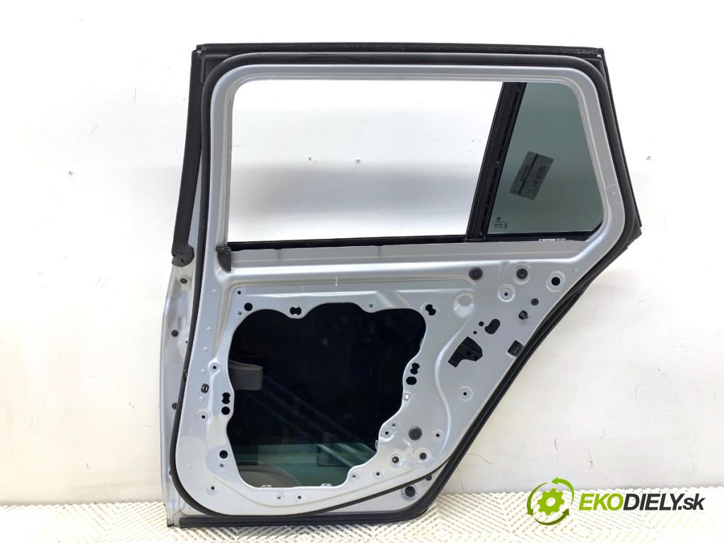BMW G31 Kombi 2020 140 kW 520 d 1995 Dvere pravy zad A83