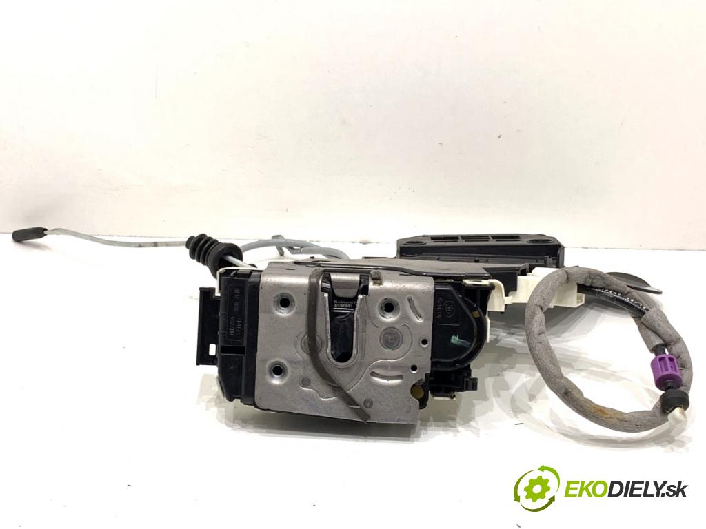 MERCEDES-BENZ W166 SUV 2013 190 kW ML 350 BlueTEC 4-matic (166.024) 2987 zámok Dvere ľavy zad A2047302735