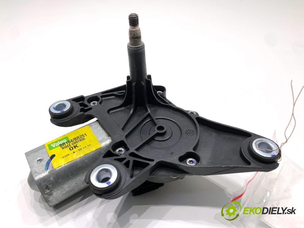 MERCEDES-BENZ W166 SUV 2013 190 kW ML 350 BlueTEC 4-matic (166.024) 2987 Motor stieračov zad