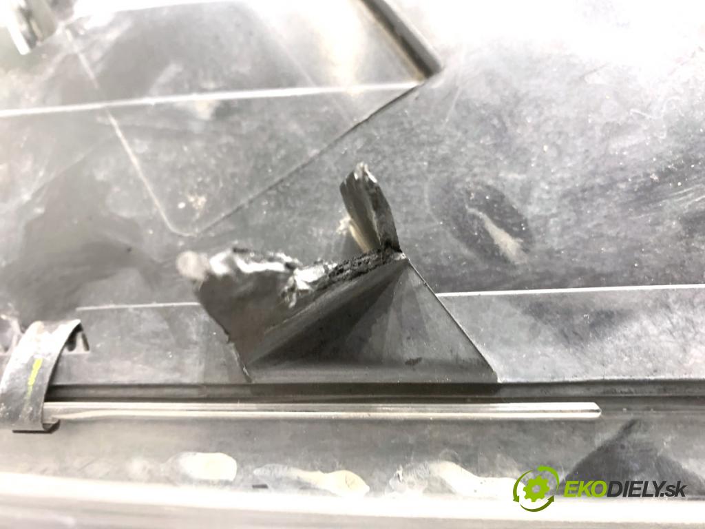 MERCEDES-BENZ W166 SUV 2013 190 kW ML 350 BlueTEC 4-matic (166.024) 2987 světlomet levý přední část XENON A1668207259