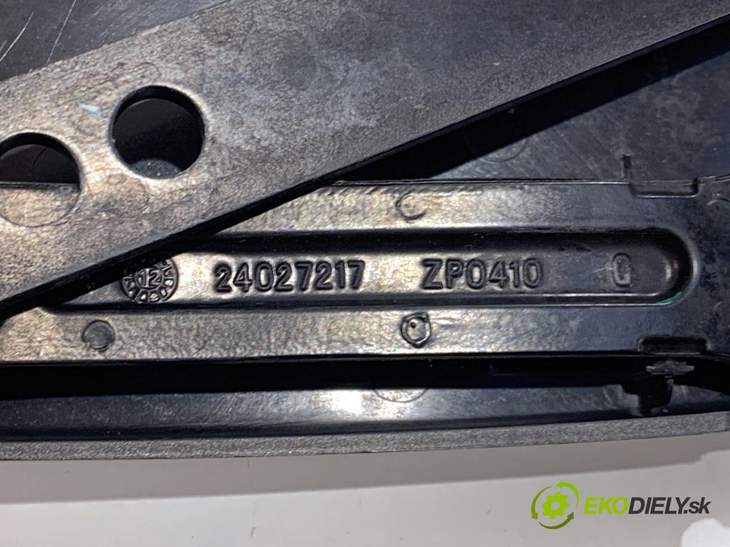 MERCEDES-BENZ W166 SUV 2013 190 kW ML 350 BlueTEC 4-matic (166.024) 2987 ramena stěrače přední část 24027217 24028055