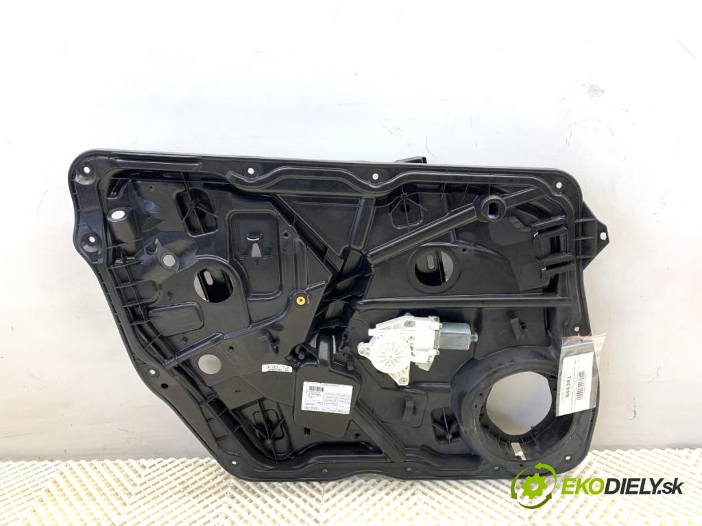 MERCEDES-BENZ W166 SUV 2013 190 kW ML 350 BlueTEC 4-matic (166.024) 2987 mechanismus okna levý přední část A1669060201