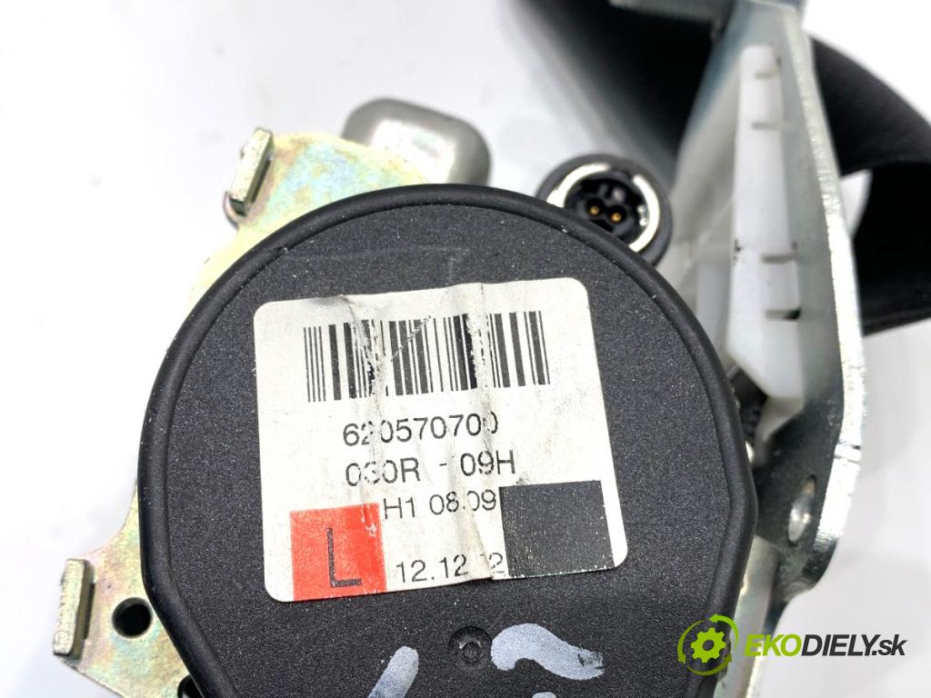 MERCEDES-BENZ W166 SUV 2013 190 kW ML 350 BlueTEC 4-matic (166.024) 2987 držák bezpečnost levý zadní část A1668602786