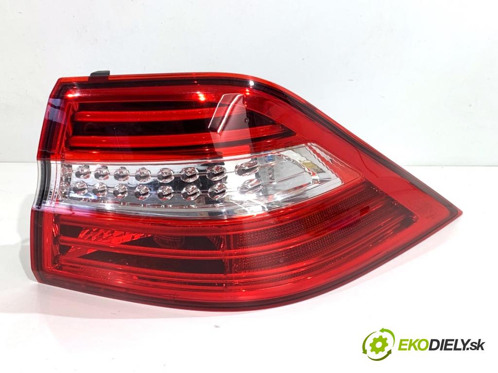 MERCEDES-BENZ W166 SUV 2013 190 kW ML 350 BlueTEC 4-matic (166.024) 2987 světlo pravý zadní část 