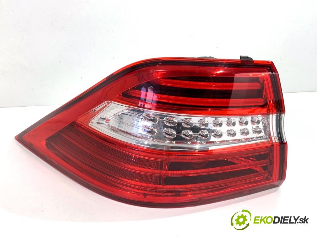 MERCEDES-BENZ W166 SUV 2013 190 kW ML 350 BlueTEC 4-matic (166.024) 2987 světlo levý zadní část A1669063301