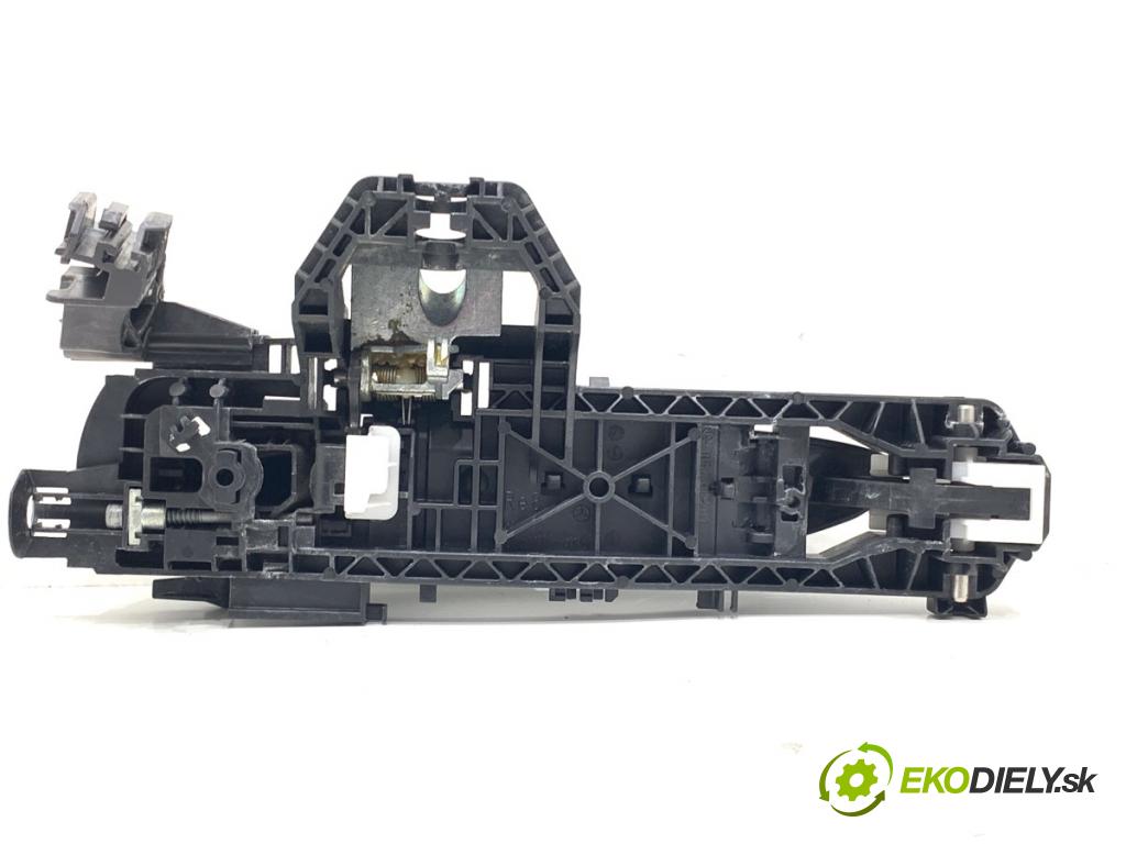 MERCEDES-BENZ W166 SUV 2013 190 kW ML 350 BlueTEC 4-matic (166.024) 2987 Kľučka vonkajšia pravy predný A2047601634