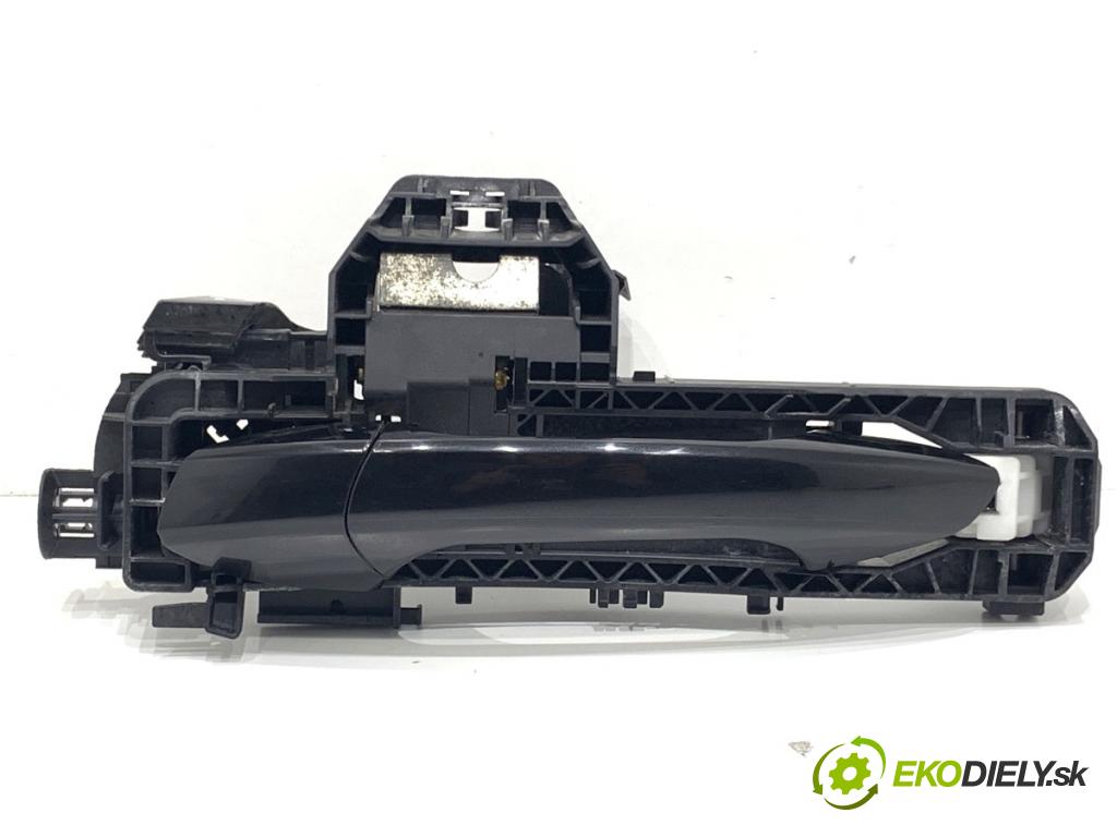 MERCEDES-BENZ W166 SUV 2013 190 kW ML 350 BlueTEC 4-matic (166.024) 2987 Kľučka vonkajšia ľavy zad 