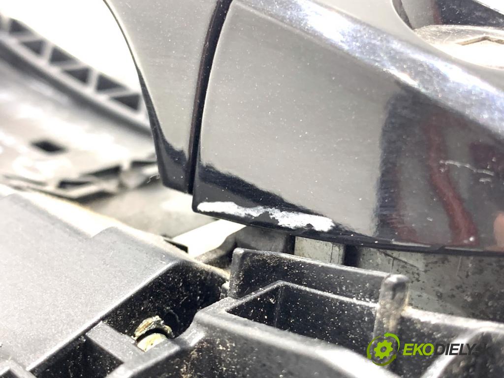 MERCEDES-BENZ W166 SUV 2013 190 kW ML 350 BlueTEC 4-matic (166.024) 2987 Kľučka vonkajšia ľavy predný