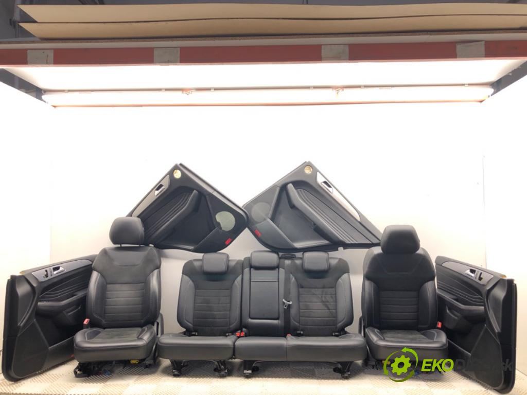 MERCEDES-BENZ W166 SUV 2013 190 kW ML 350 BlueTEC 4-matic (166.024) 2987 Sedadlá, sedačky Sedadlo bočné 