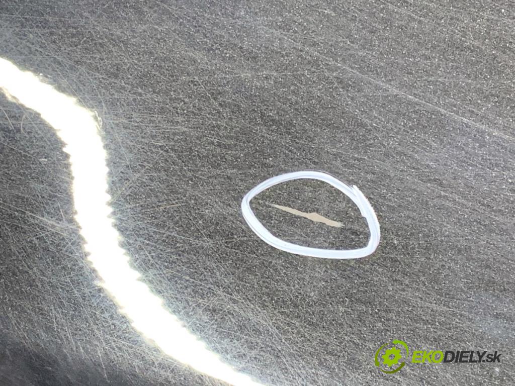 MERCEDES-BENZ W166 SUV 2013 190 kW ML 350 BlueTEC 4-matic (166.024) 2987 dveře pravý zadní část 197