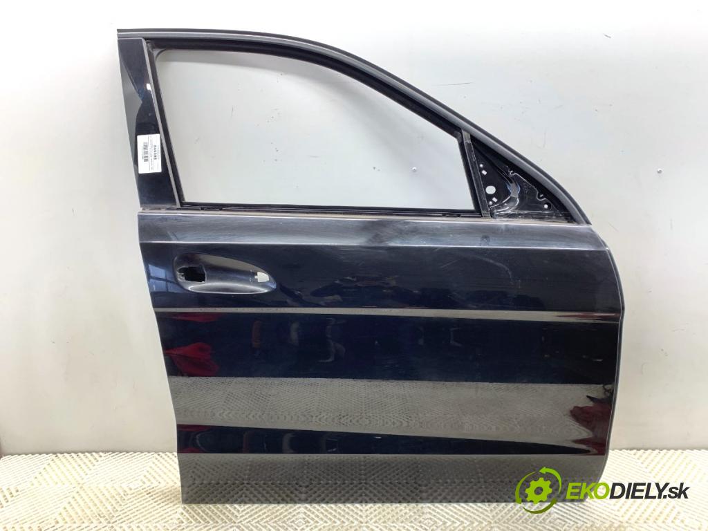 MERCEDES-BENZ W166 SUV 2013 190 kW ML 350 BlueTEC 4-matic (166.024) 2987 dveře pravý přední část 197