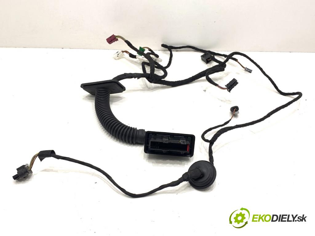 MERCEDES-BENZ W166 SUV 2013 190 kW ML 350 BlueTEC 4-matic (166.024) 2987 Káblovačka Dvere predný pravy