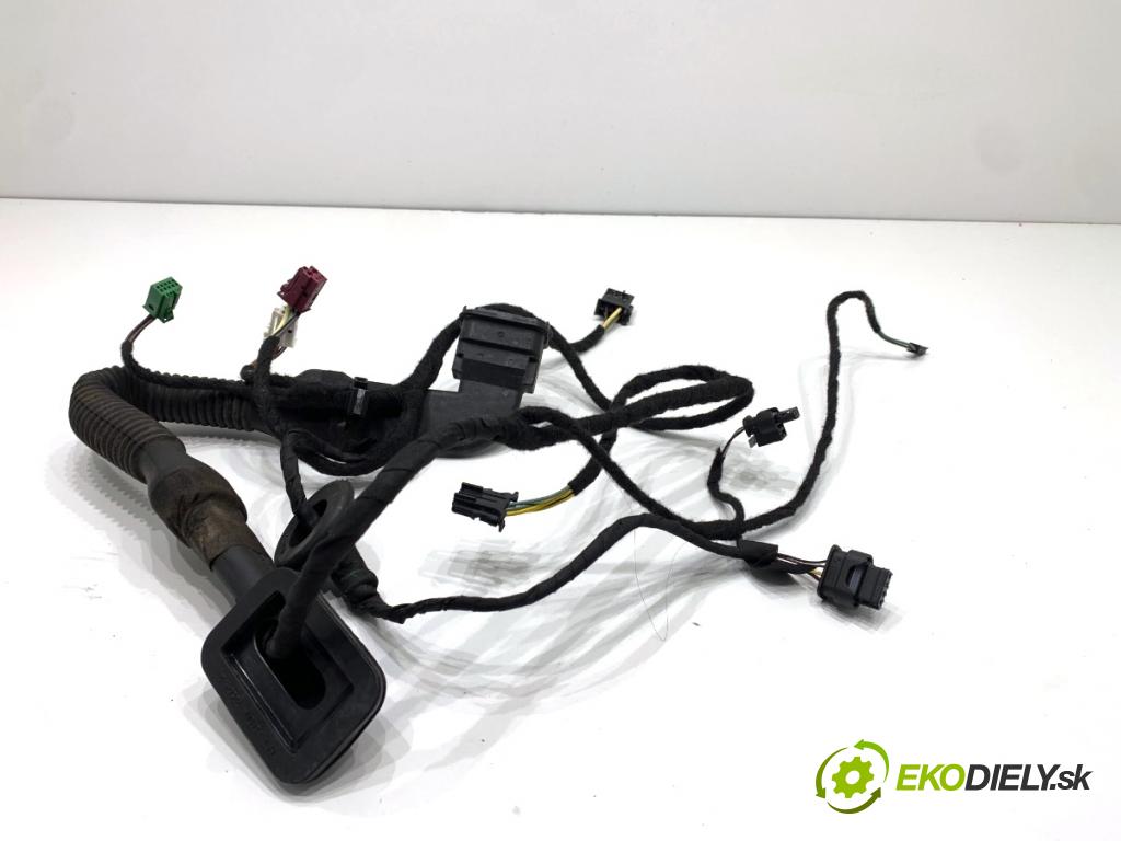 MERCEDES-BENZ W166 SUV 2013 190 kW ML 350 BlueTEC 4-matic (166.024) 2987 Káblovačka Dvere zad pravy