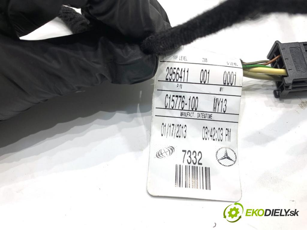 MERCEDES-BENZ W166 SUV 2013 190 kW ML 350 BlueTEC 4-matic (166.024) 2987 Káblovačka Dvere zad ľavy