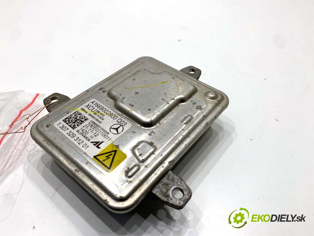 MERCEDES-BENZ W166 SUV 2013 190 kW ML 350 BlueTEC 4-matic (166.024) 2987 měnič XENON A1669002800 (Řídící jednotka xenonu)