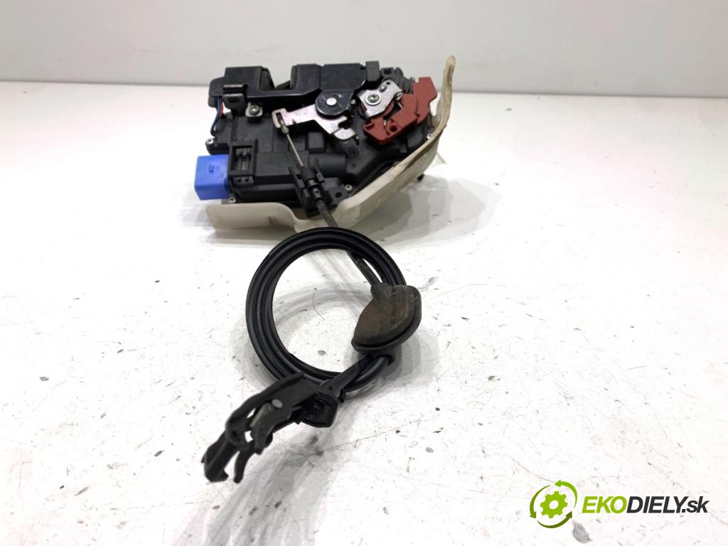 VW GOLF PLUS V liftback 2008 77 kW 1.9 TDI 1896 zámok Dvere ľavy predný 3D1837015AB