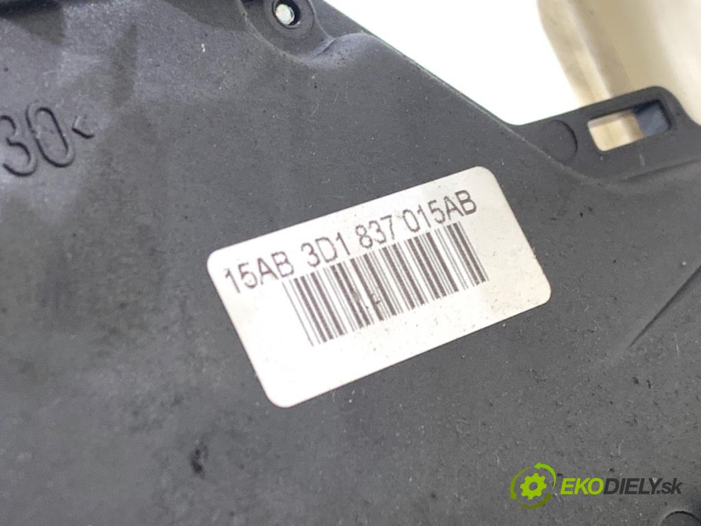VW GOLF PLUS V liftback 2008 77 kW 1.9 TDI 1896 zámok Dvere ľavy predný 3D1837015AB