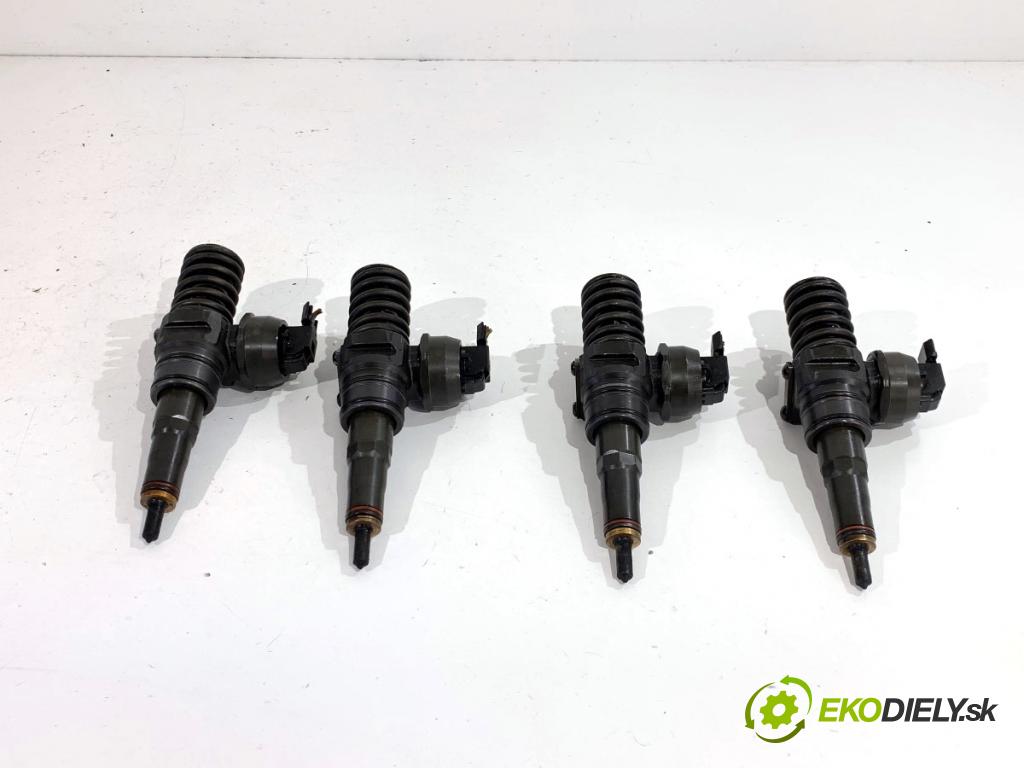 VW GOLF PLUS V liftback 2008 77 kW 1.9 TDI 1896 vstrekovače 038130073BN