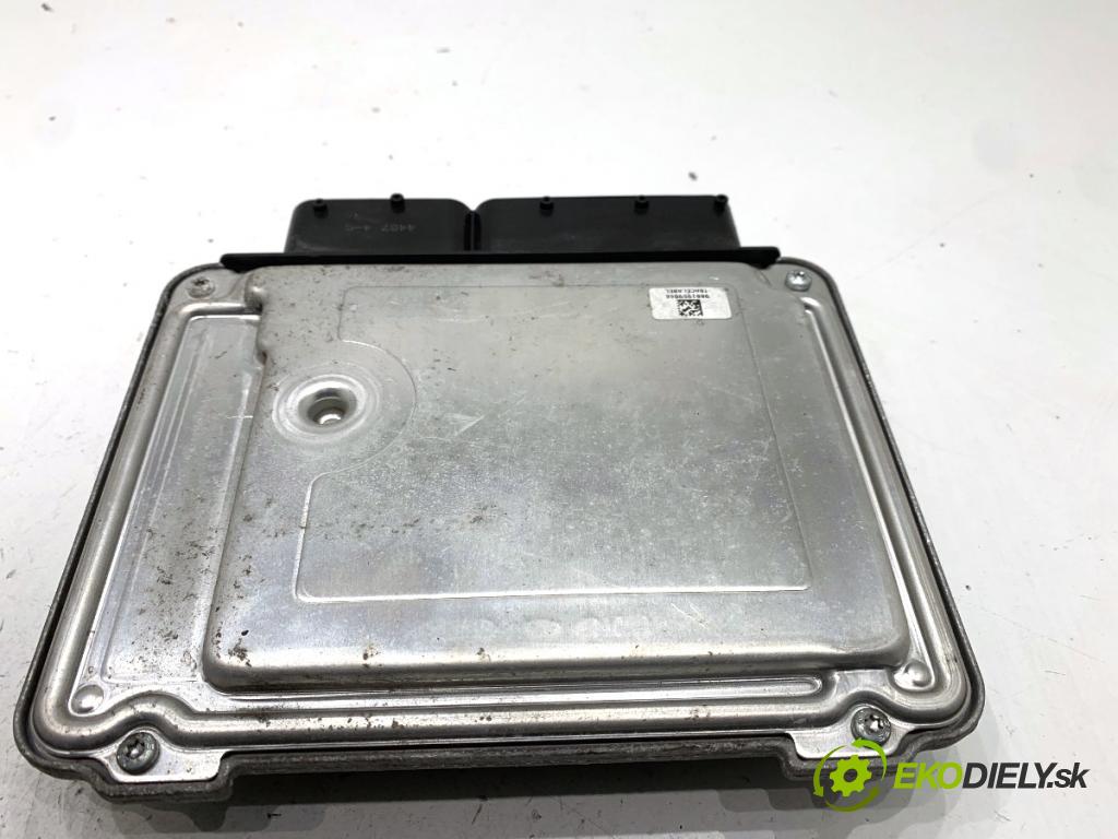 VW GOLF PLUS V liftback 2008 77 kW 1.9 TDI 1896 riadiaca jednotka Motor 03G906021QK (Riadiaca jednotka)