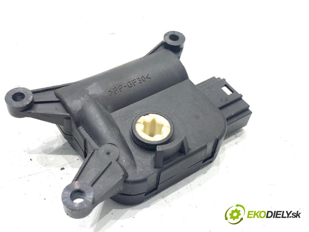 VW GOLF PLUS V liftback 2008 77 kW 1.9 TDI 1896 motor topení 3C0907511A