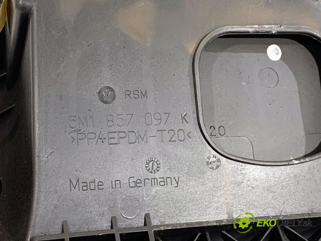 VW GOLF PLUS V liftback 2008 77 kW 1.9 TDI 1896 Priehradka, kastlík spolujazdca 5M1857097K (Priehradka (kastlík))