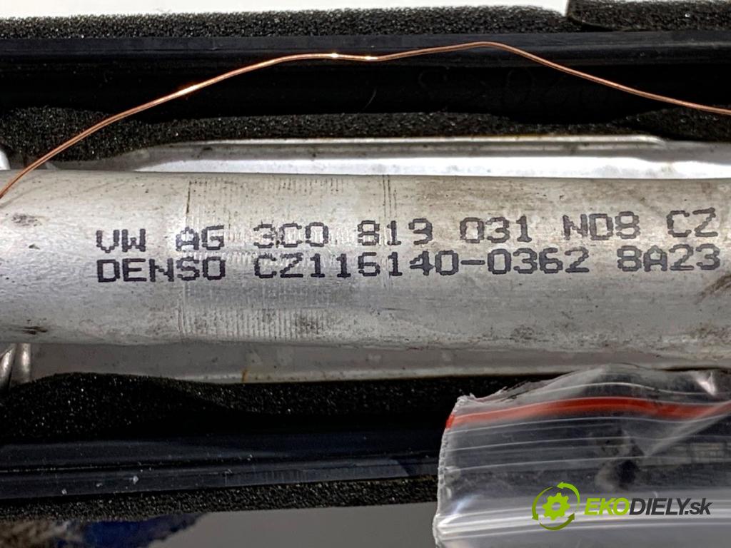 VW GOLF PLUS V liftback 2008 77 kW 1.9 TDI 1896 Výhrevné teleso, radiátor kúrenia 3C0819031 (Radiátor kúrenia)