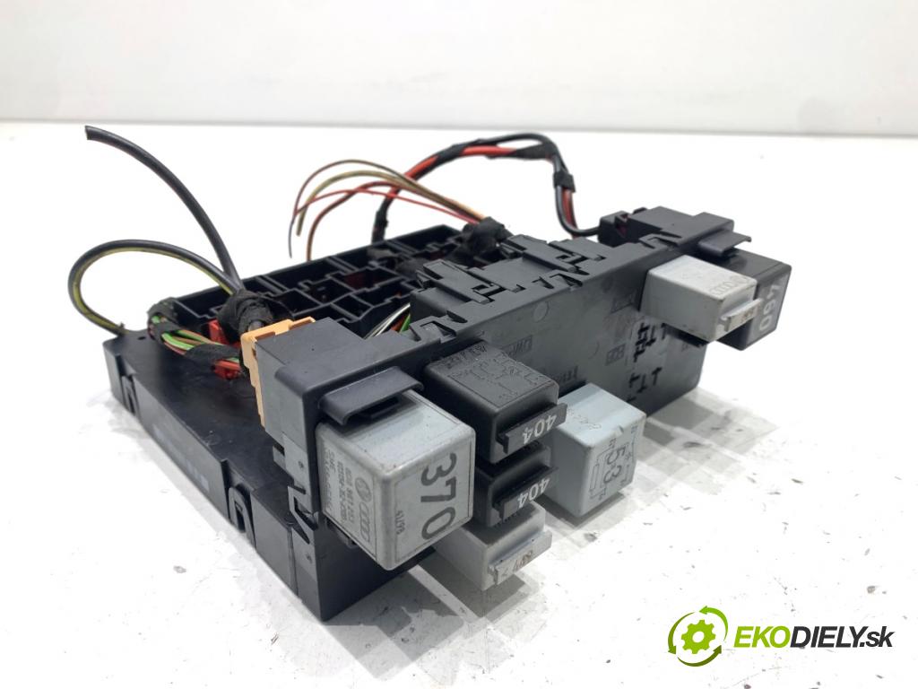 VW GOLF PLUS V liftback 2008 77 kW 1.9 TDI 1896 modul BORDNETZ 3C0937049AJ (Řídící jednotka ostatní)