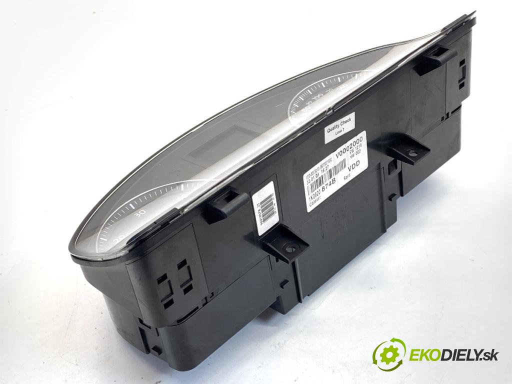 VW GOLF PLUS V liftback 2008 77 kW 1.9 TDI 1896 Prístrojovka 1K0920874B (Prístrojová doska)