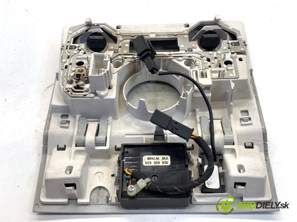 VW GOLF PLUS V liftback 2008 77 kW 1.9 TDI 1896 světlo stropní 1K0947105A