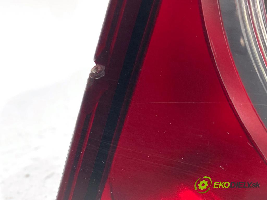 VW GOLF PLUS V liftback 2008 77 kW 1.9 TDI 1896 Svetlo pravy zad 5M0945096N