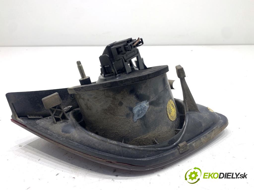 VW GOLF PLUS V liftback 2008 77 kW 1.9 TDI 1896 Svetlo zad ľavá strana vnútorná 5M0945093J (Kľučka dverí ostatné)