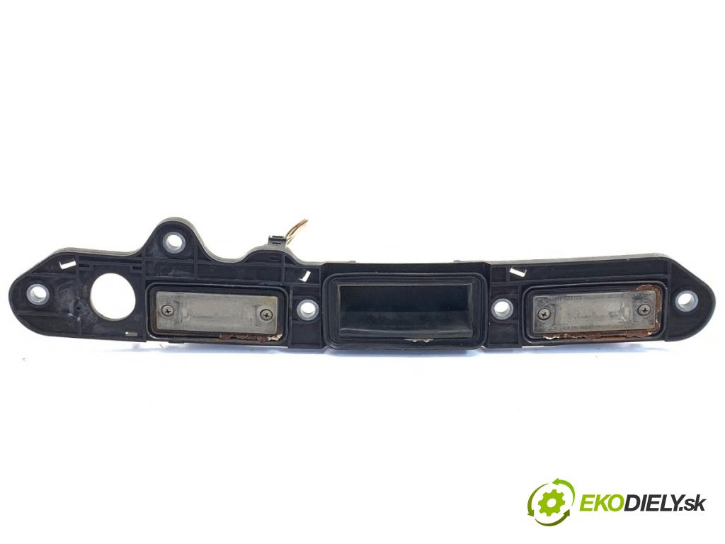 VW GOLF PLUS V liftback 2008 77 kW 1.9 TDI 1896 klika dveří zadní část 