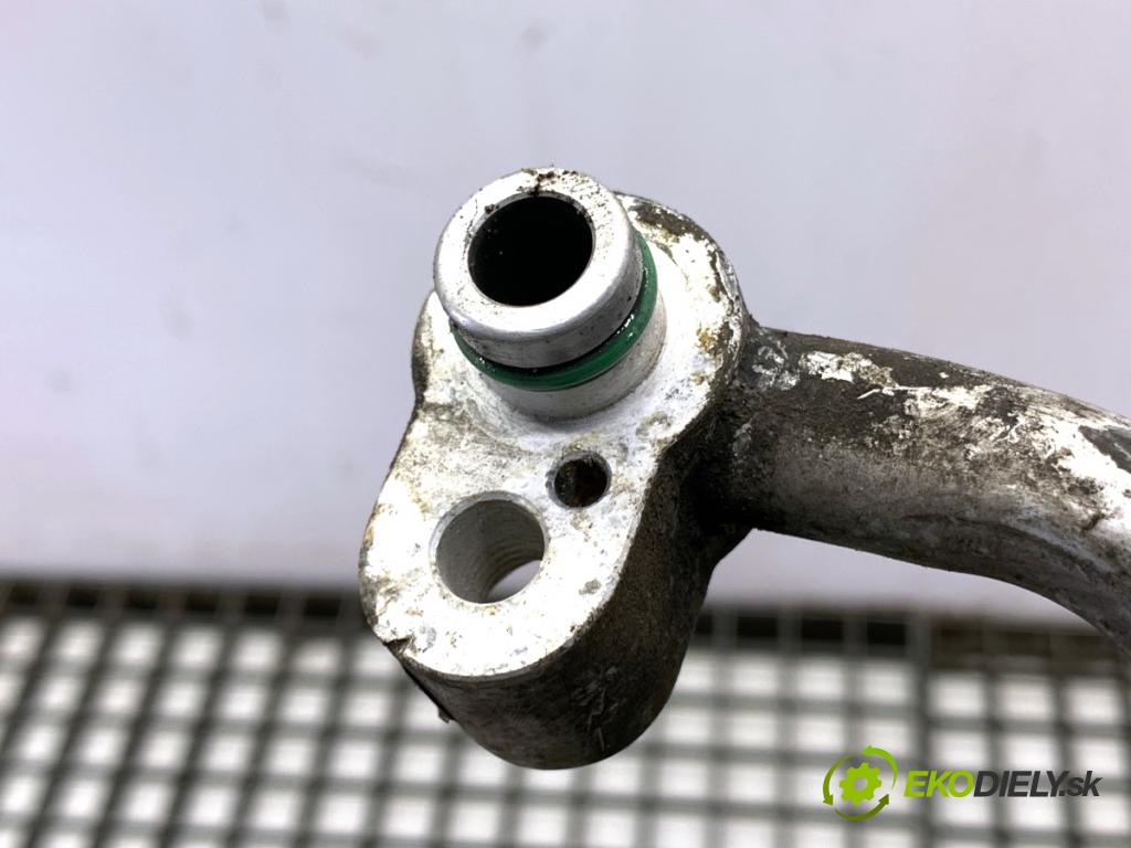 VW GOLF PLUS V liftback 2008 77 kW 1.9 TDI 1896 rúrka klimatizace 1K0820721BD (Trubka klimatizace)