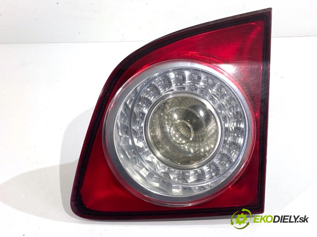 VW GOLF PLUS V liftback 2008 77 kW 1.9 TDI 1896 Svetlo zad pravá vnútorná 5M0945094J (Kľučka dverí ostatné)