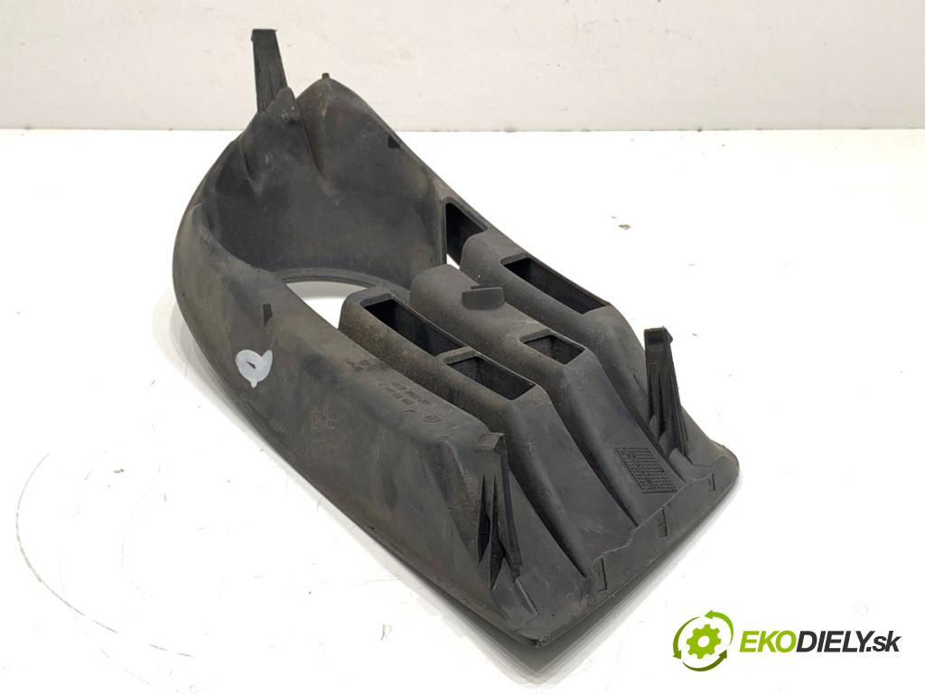 VW GOLF PLUS V liftback 2008 77 kW 1.9 TDI 1896 mří nárazníka pravý přední část 5M0853666B